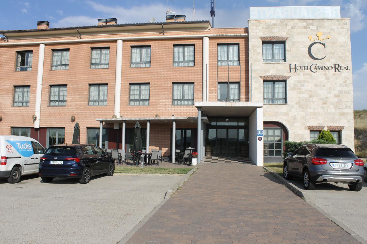 Hotel Camino Real Dueñas Zewnętrze zdjęcie